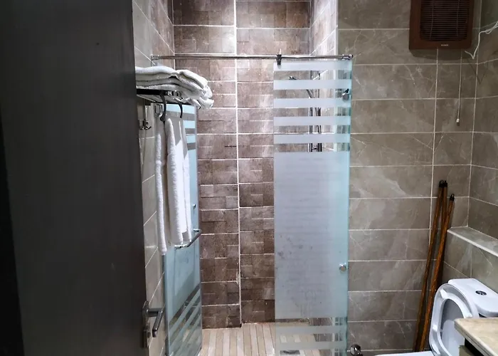 One Bedroom With Aqua View At Mirage Bay