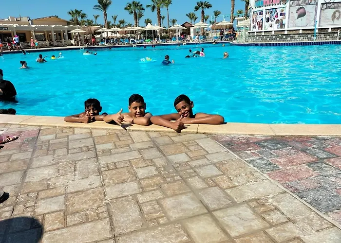 One Bedroom With Aqua View At Mirage Bay 4* Hurghada