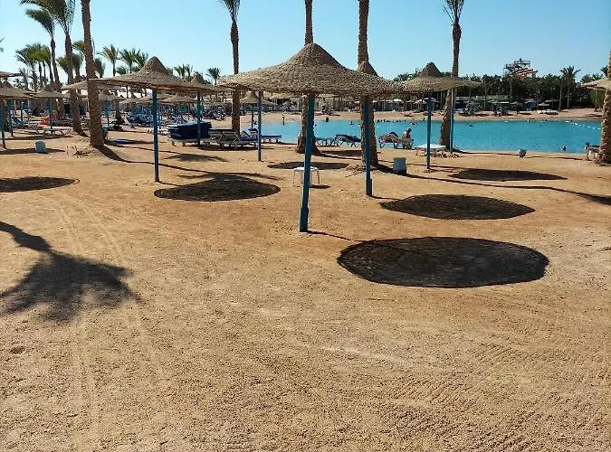 One Bedroom With Aqua View At Mirage Bay 4* Hurghada
