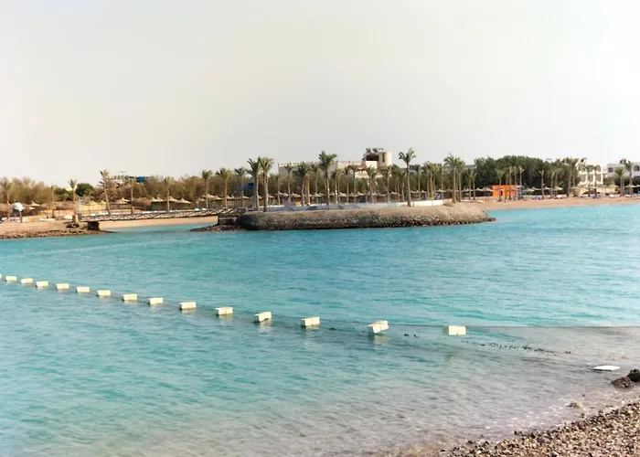 One Bedroom With Aqua View At Mirage Bay 4*